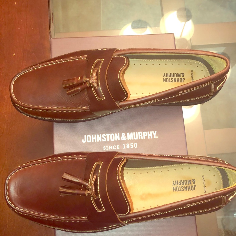 Johnston and Murphy dress shoes